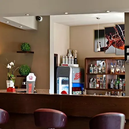 Borowina Hotel